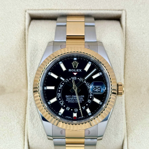 2022 Rolex Sky-Dweller 42mm 326933 Two-Tone Oyster Black Dial
